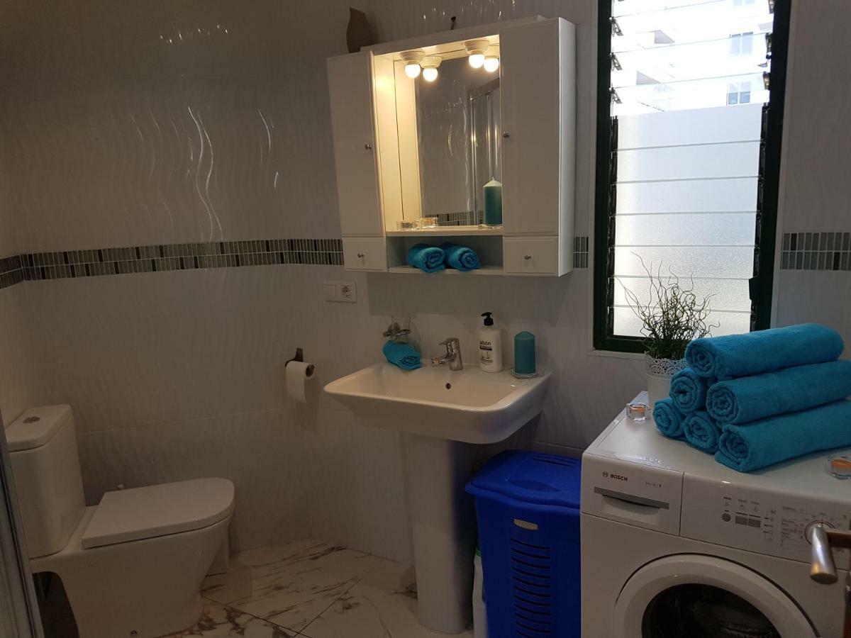 Apartment Casa Palmera Only 150 Meters To The Beach, Heated Pool, Wifi, Sat-Tv, Balcony With Poolview อาโรนา ภายนอก รูปภาพ